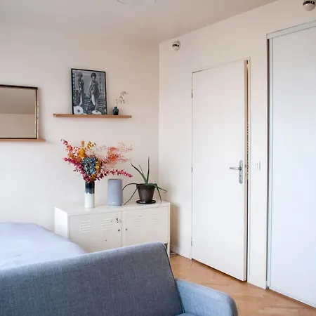 Nice Bright Studio Near Paris * Le Pré-Saint-Gervais